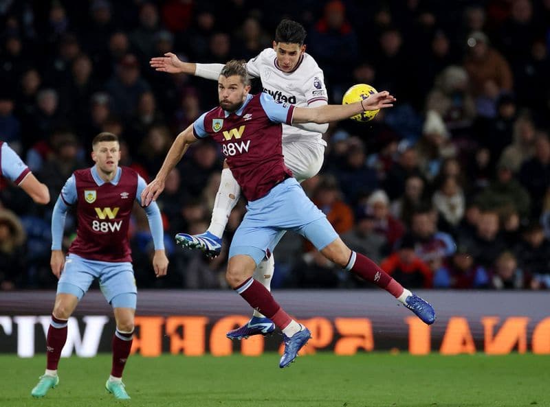 Kèo hiệp 2, soi kèo Burnley vs Sheffield