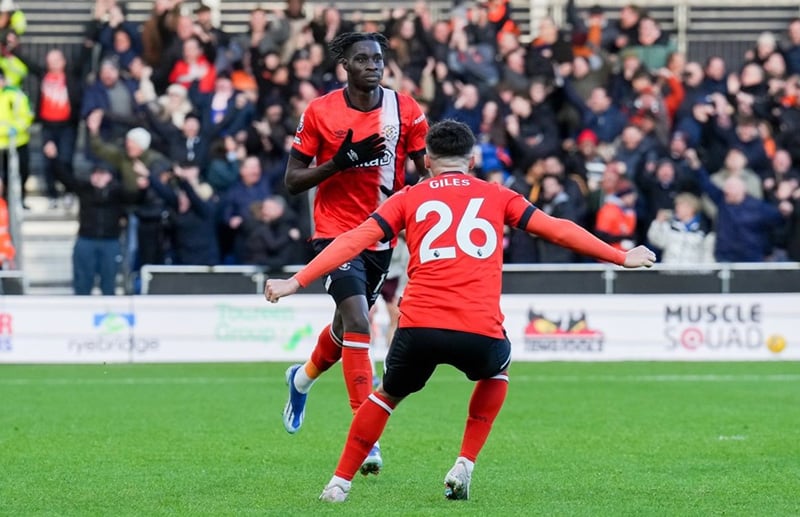 Kèo hiệp 2, soi kèo Bournemouth vs Luton Town